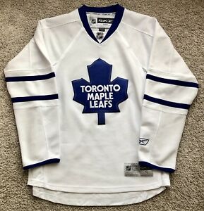 Toronto Maple Leafs pobijedio je Montreal Canadiens sa 4: 0